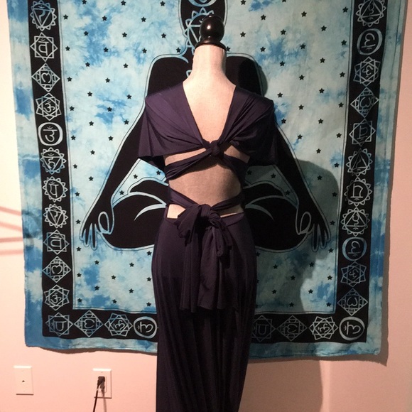 One Size Maxi Convertible Dress - Picture 3 of 6